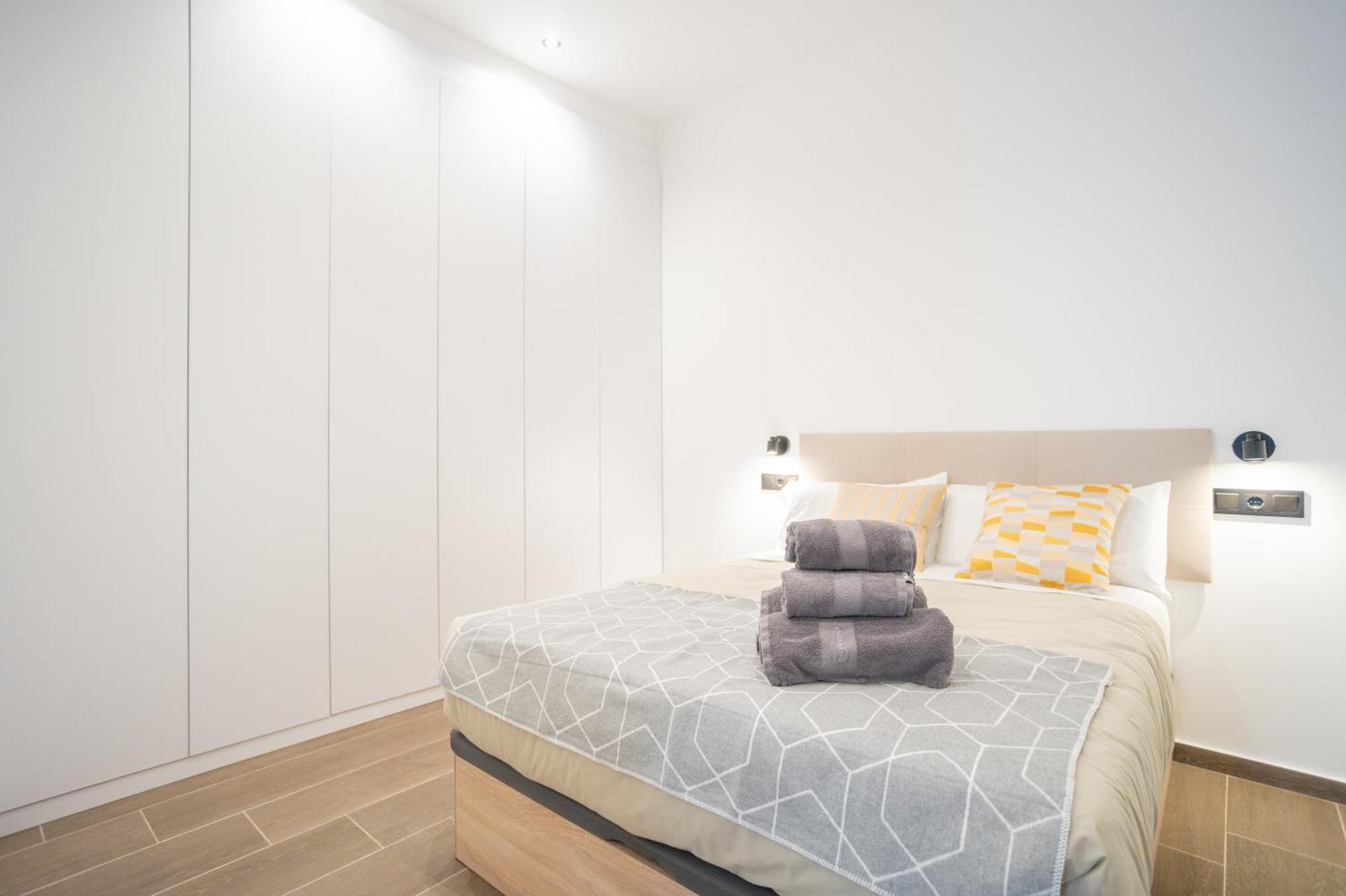 Flats-moderno, Junto Al Roig Arena Apartamento *